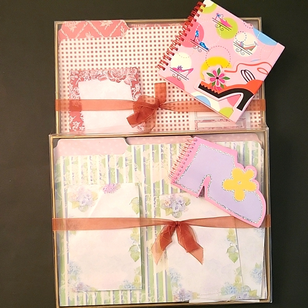 NEW Stationery Set! Romantic Roses & Hydrangeas, 2 Bonus Notebooks!